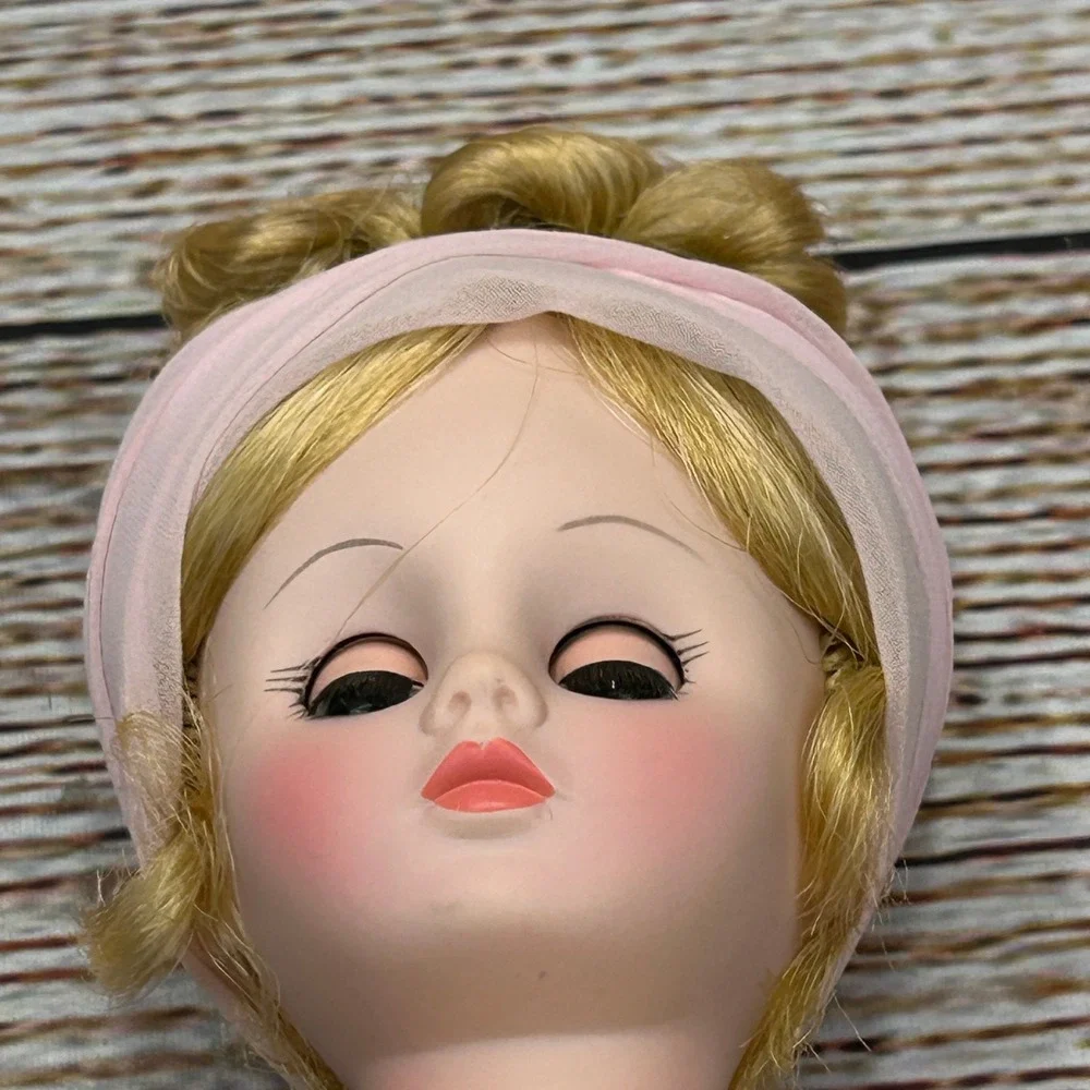 Madame Alexander Martha Randolph First Ladies Doll 1503 Pink‎ Lace Gown Boxed